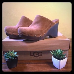 Uggs Clogs W Marsalis Brown Suade